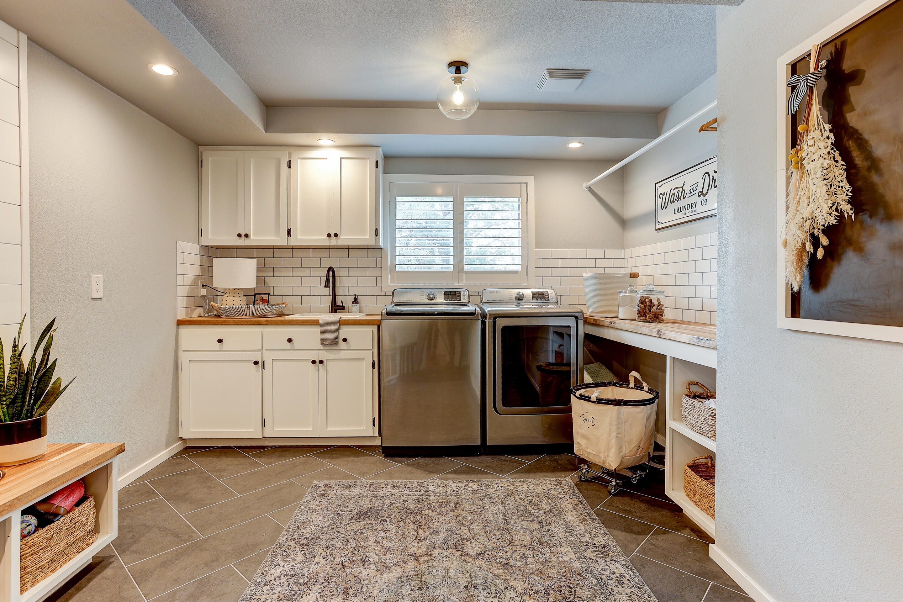 Lane Knolls - Residential