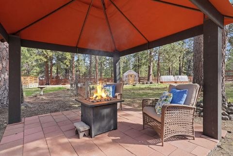 Tiny photo for 69566 Halter, Sisters, OR 97759 (MLS # 220217834)