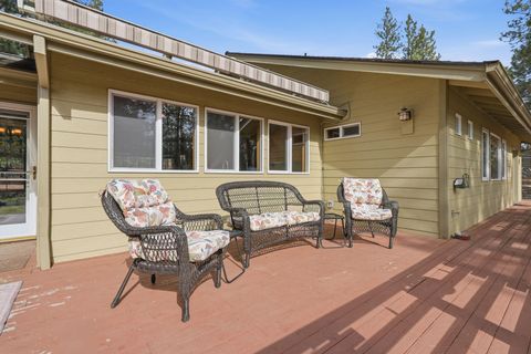 Tiny photo for 69566 Halter, Sisters, OR 97759 (MLS # 220217834)