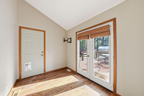 Tiny photo for 69566 Halter, Sisters, OR 97759 (MLS # 220217834)