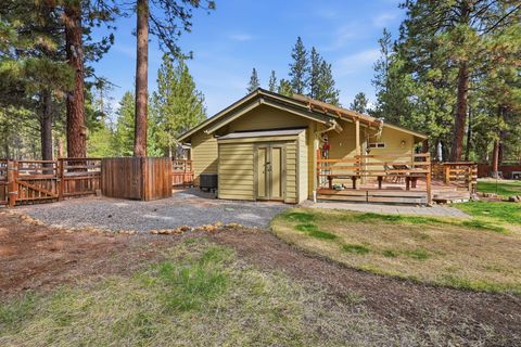 Tiny photo for 69566 Halter, Sisters, OR 97759 (MLS # 220217834)