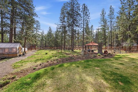 Tiny photo for 69566 Halter, Sisters, OR 97759 (MLS # 220217834)