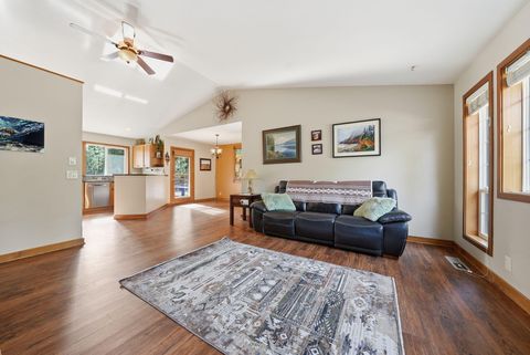 Tiny photo for 69566 Halter, Sisters, OR 97759 (MLS # 220217834)