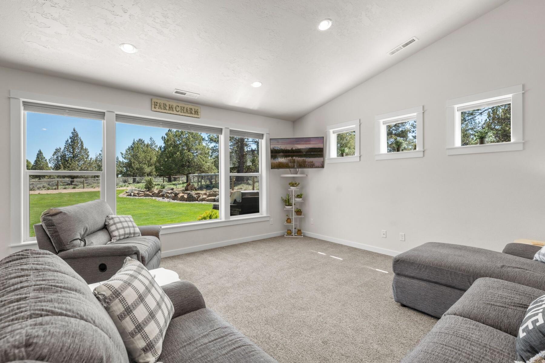 Sundance East - Residential