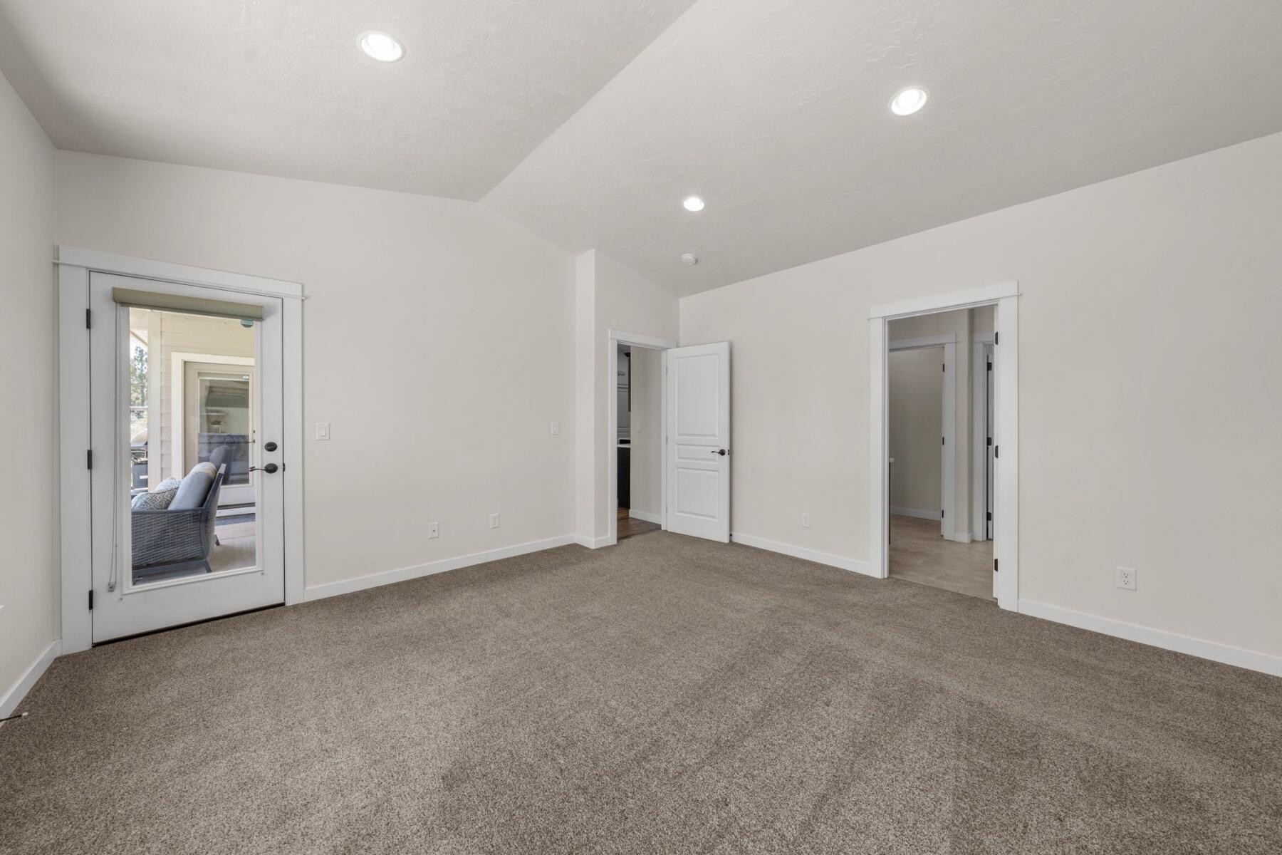 Sundance East - Residential