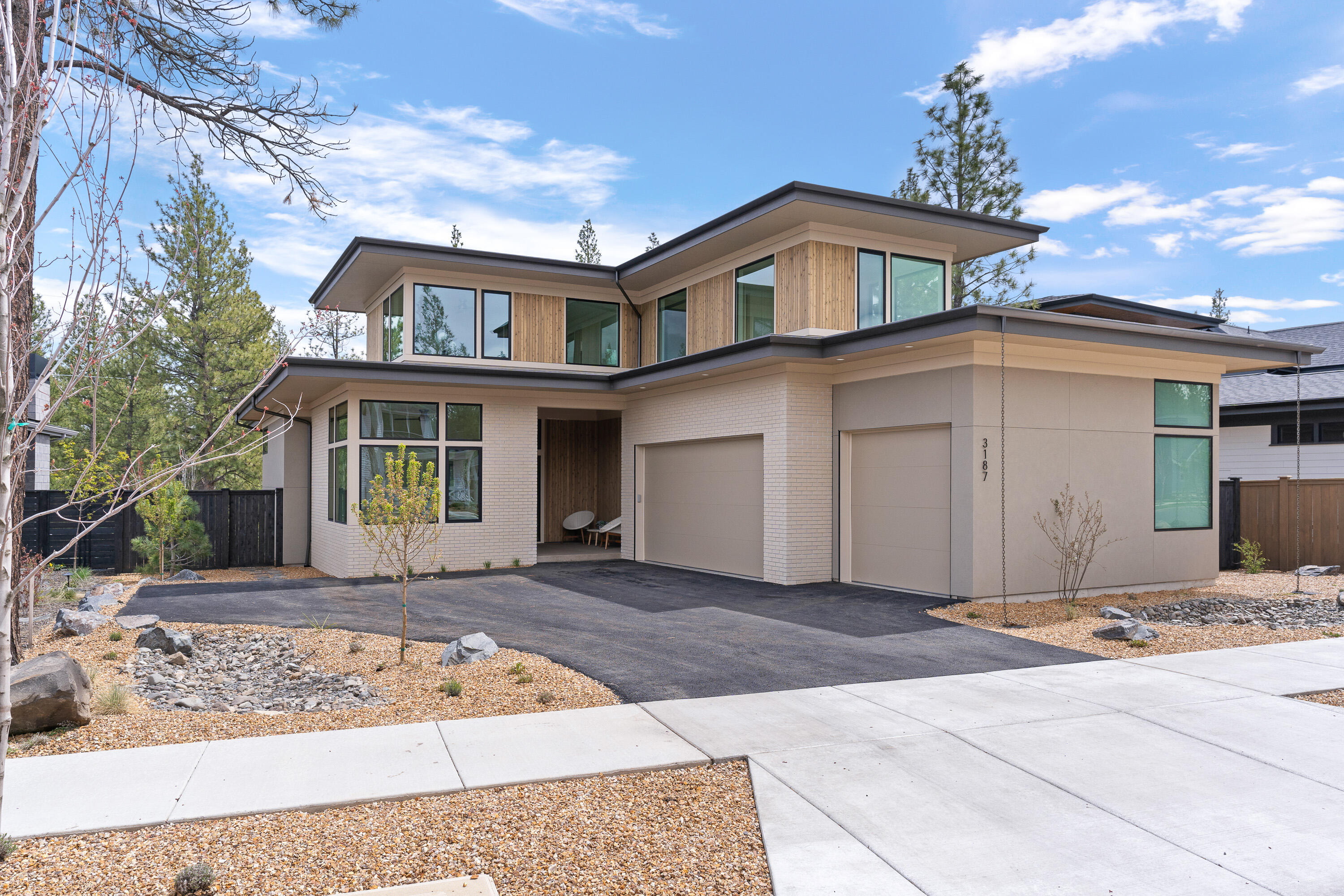 Discovery West Phase 3 - Residential