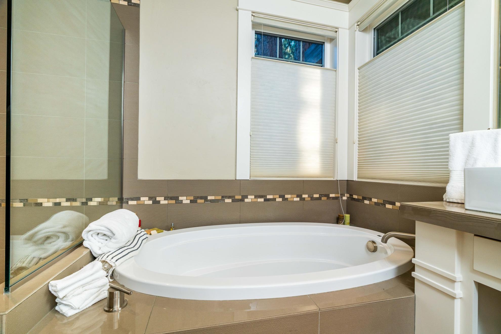 Skyliner Summit - Residential