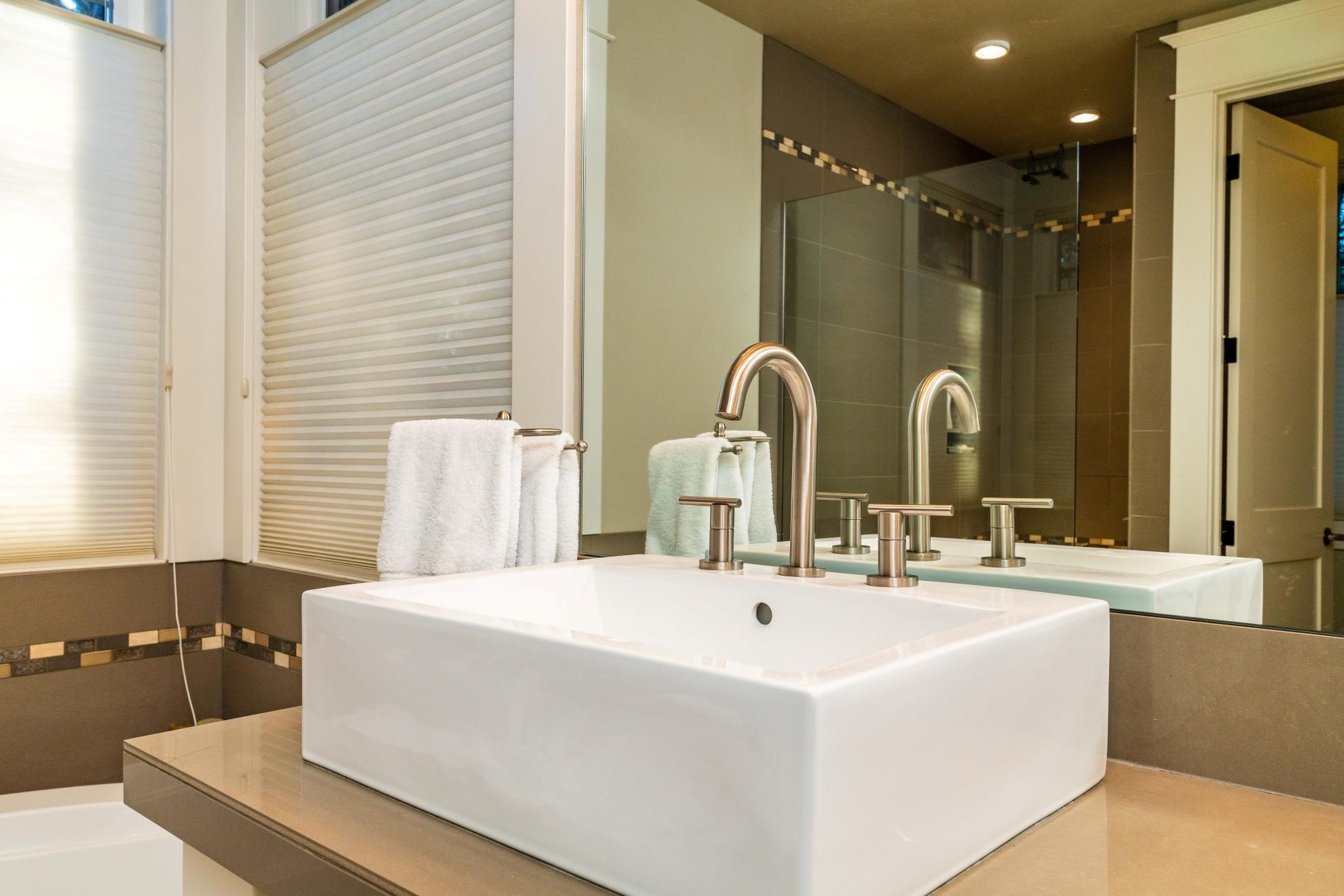 Skyliner Summit - Residential