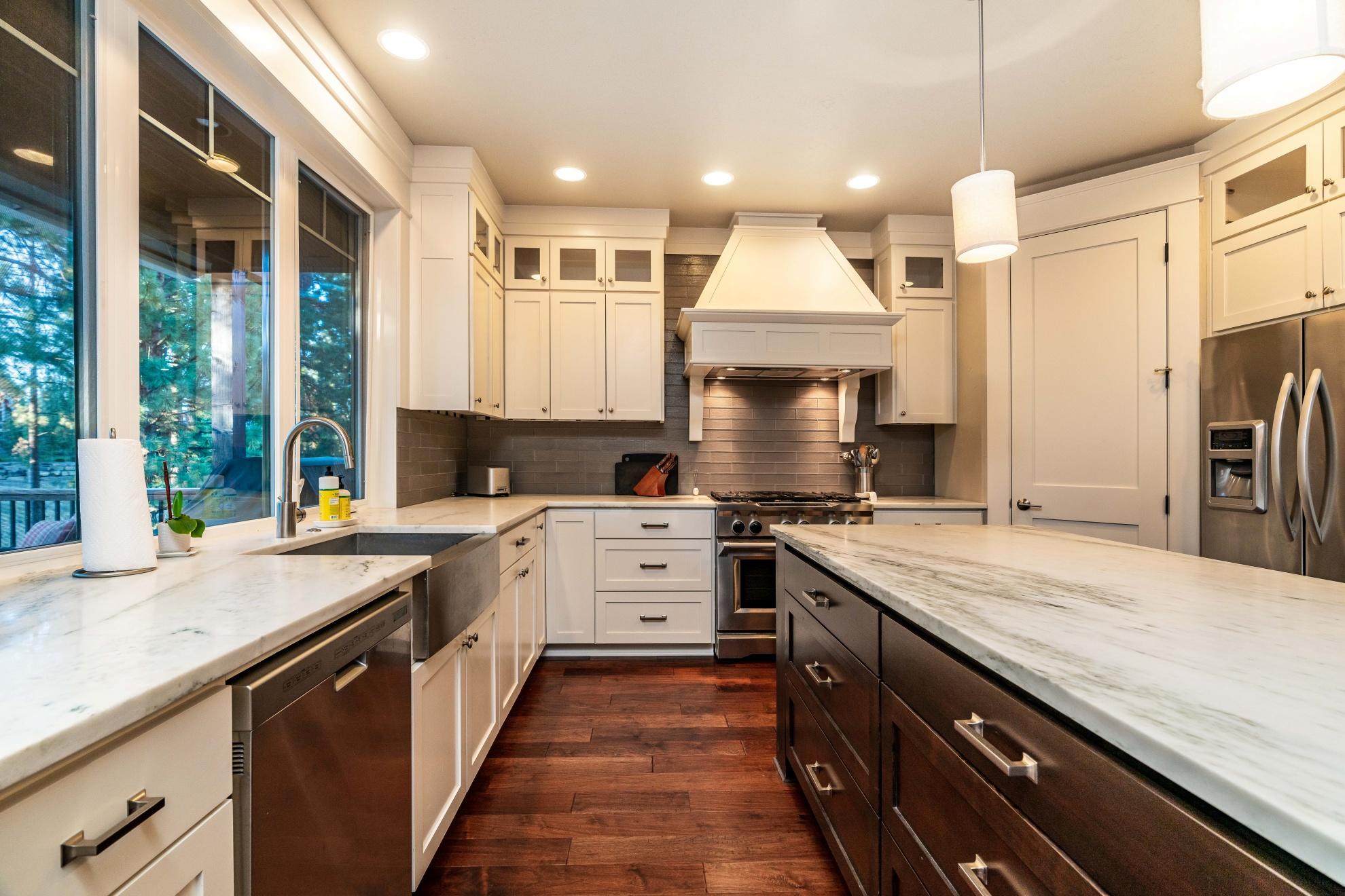 Skyliner Summit - Residential