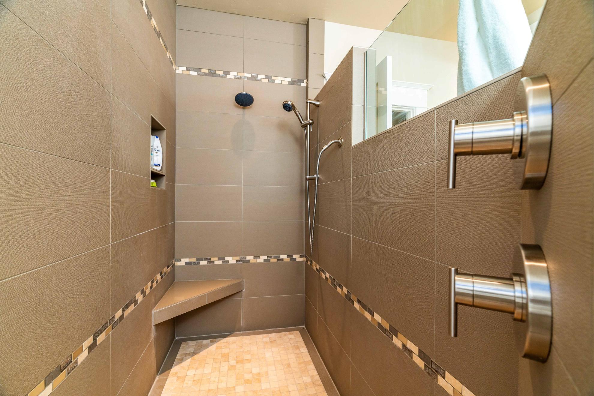 Skyliner Summit - Residential