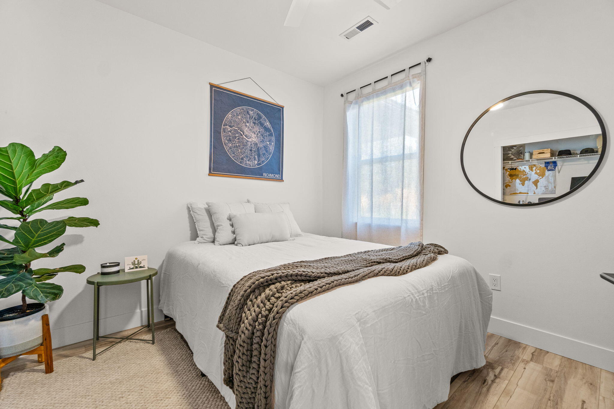 Deschutes River Cros - Residential