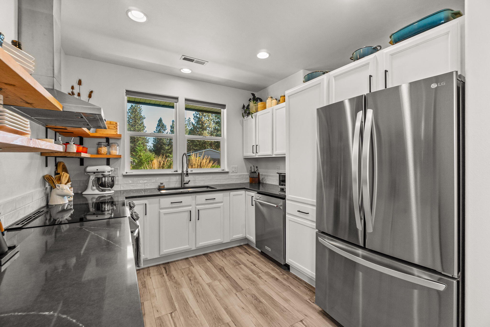 Deschutes River Cros - Residential