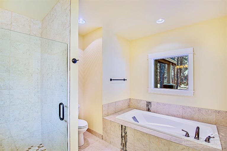 Deschutes RiverWoods - Residential