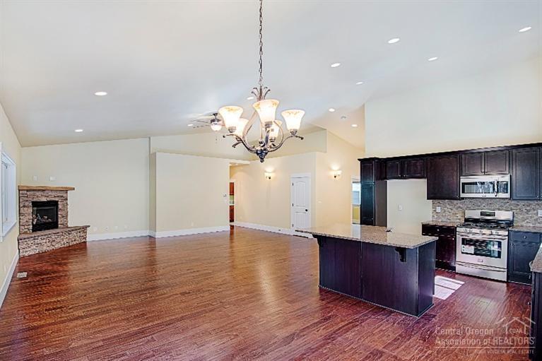 Deschutes RiverWoods - Residential