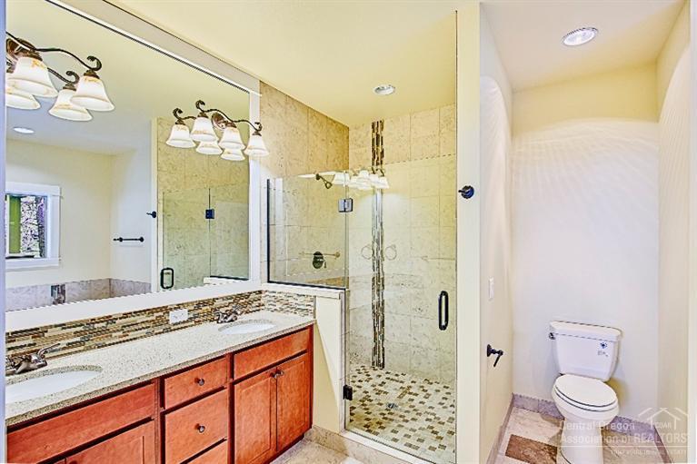 Deschutes RiverWoods - Residential