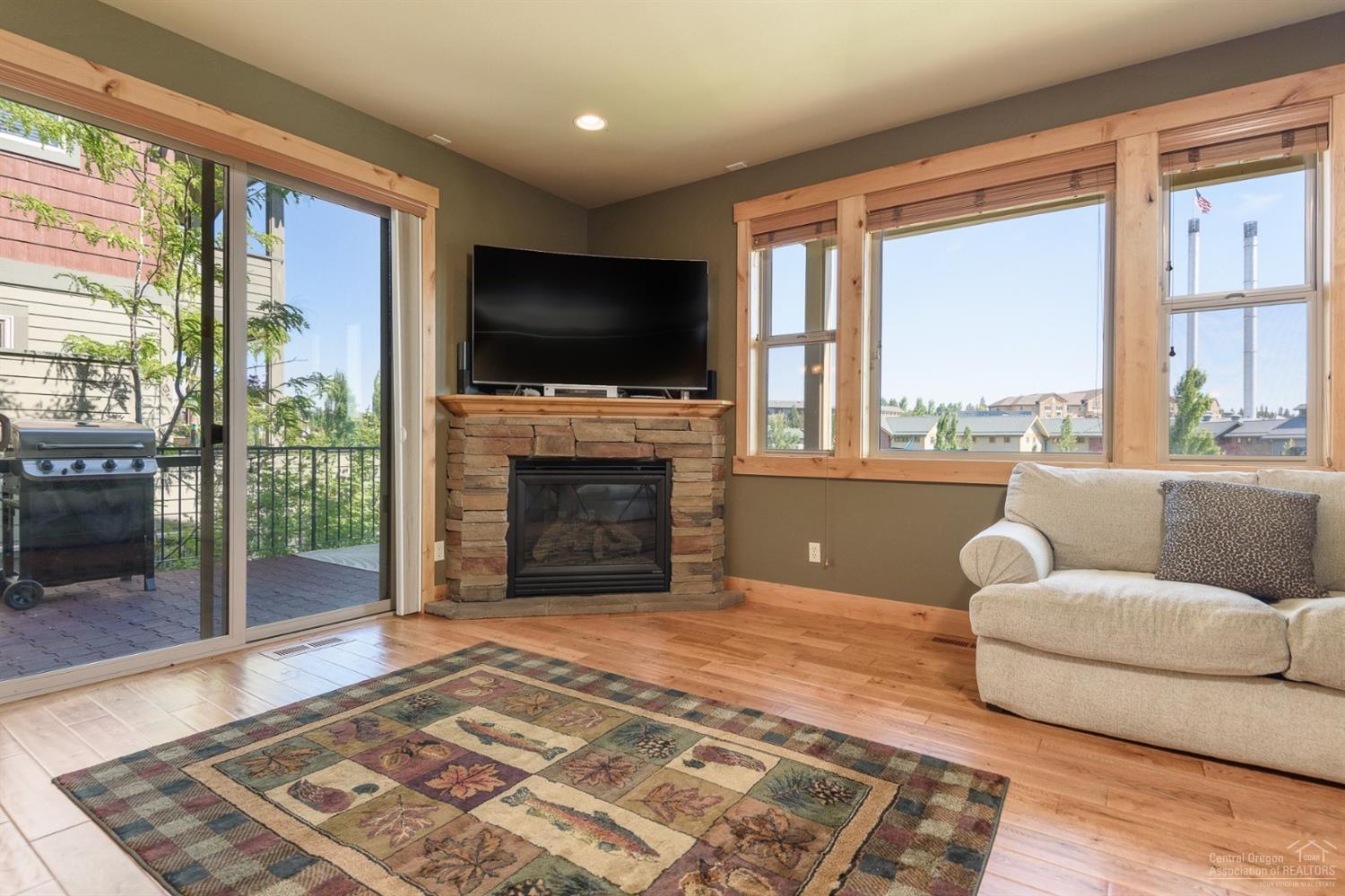 Otter Run - Residential