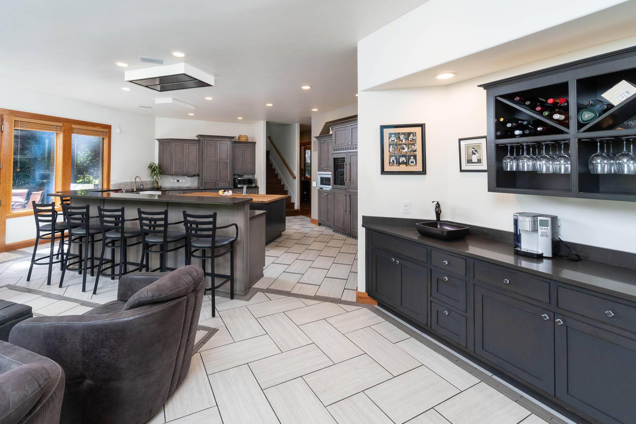 Broken Top - Residential