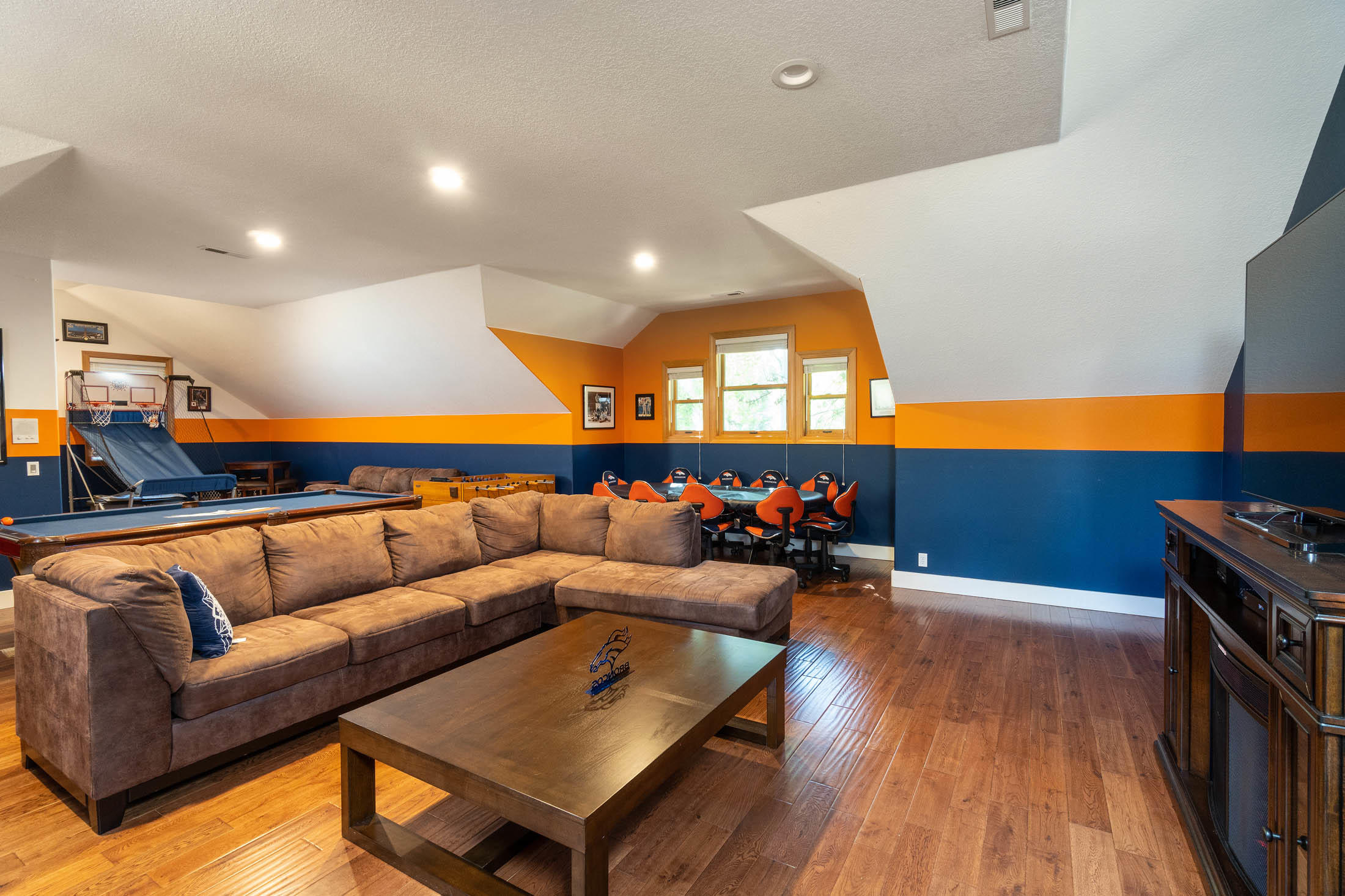 Broken Top - Residential