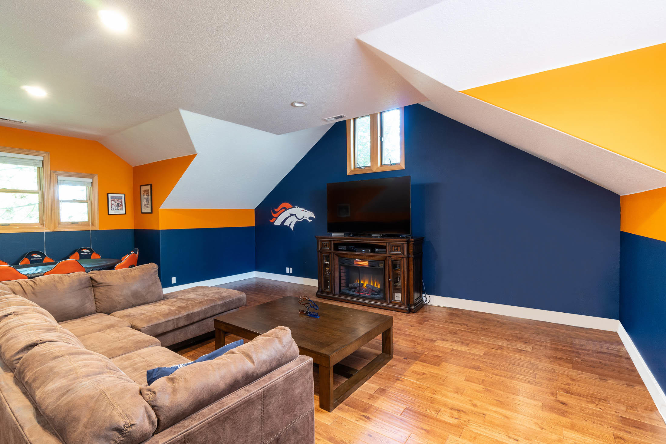 Broken Top - Residential