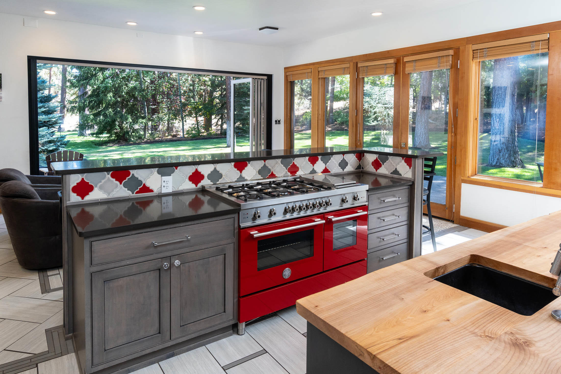 Broken Top - Residential