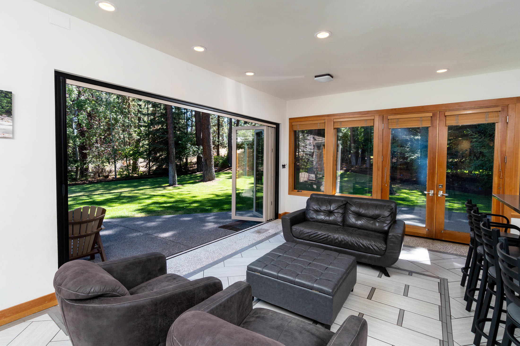 Broken Top - Residential