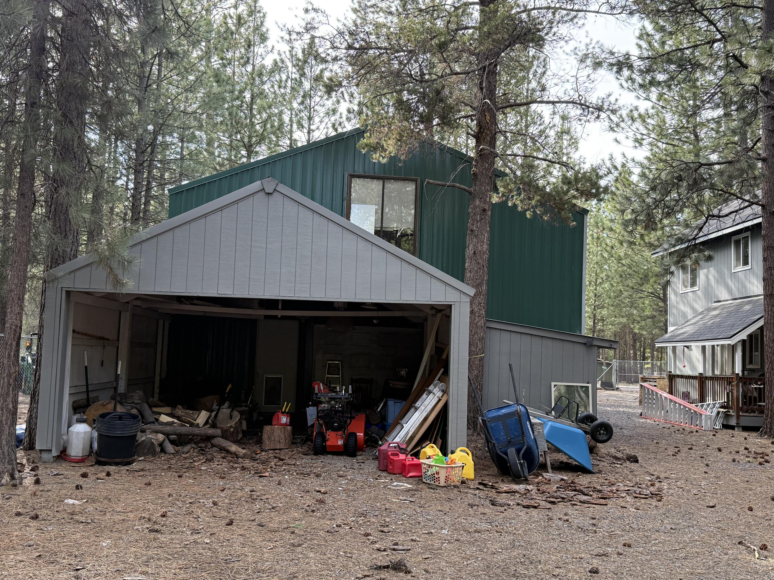Ponderosa Pines - Residential