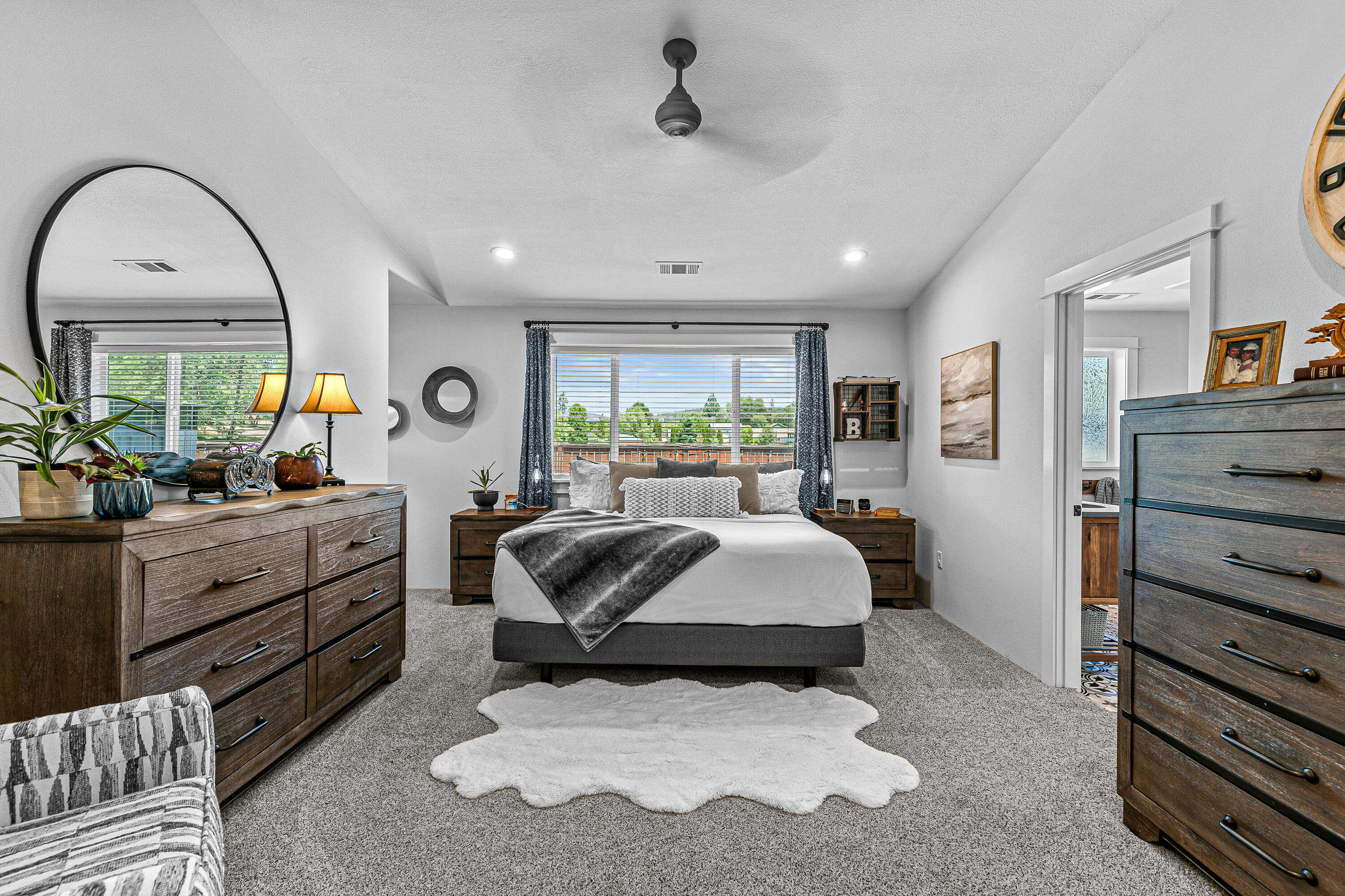 Oakview Village - Residential