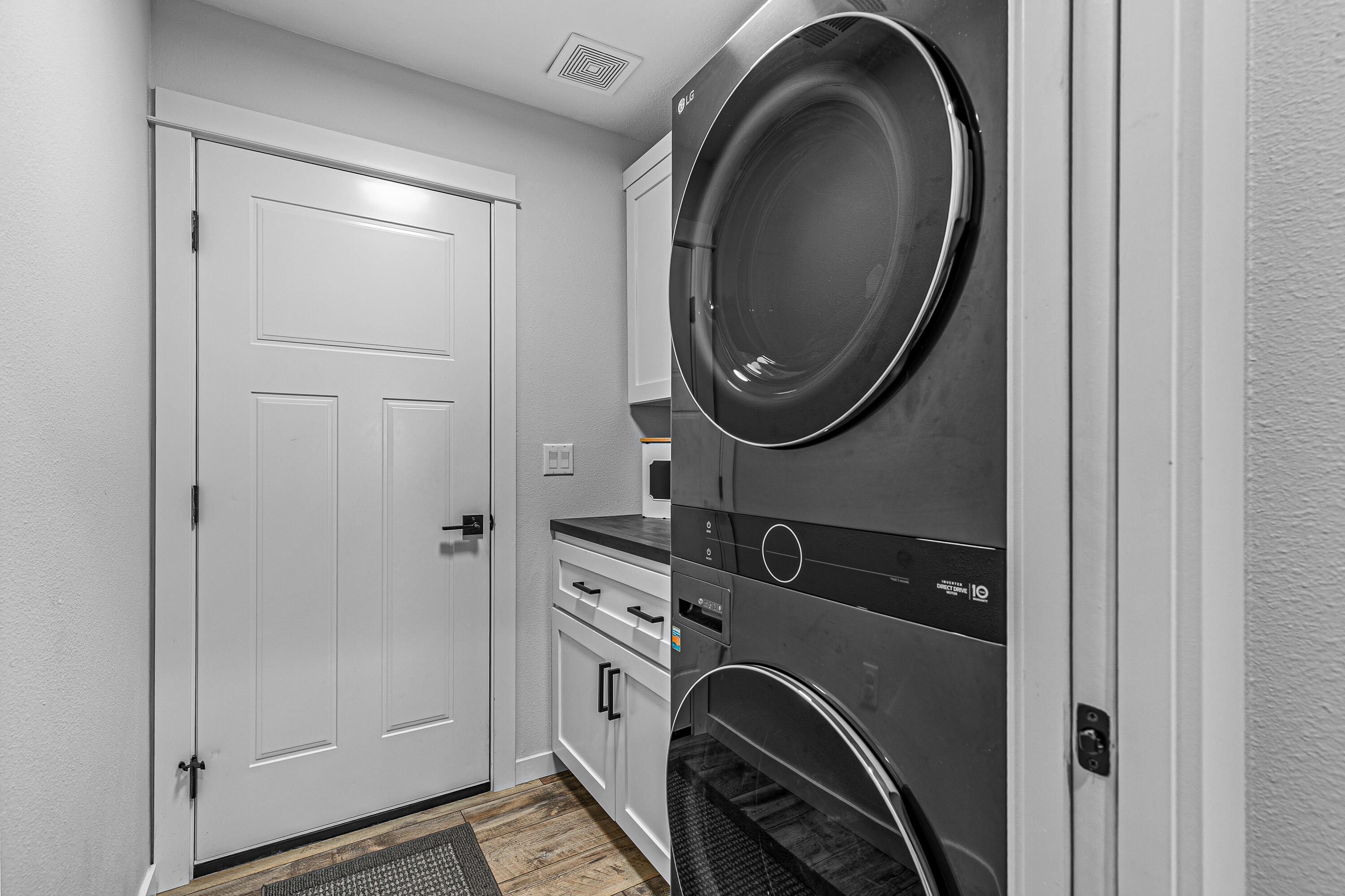 Oakview Village - Residential