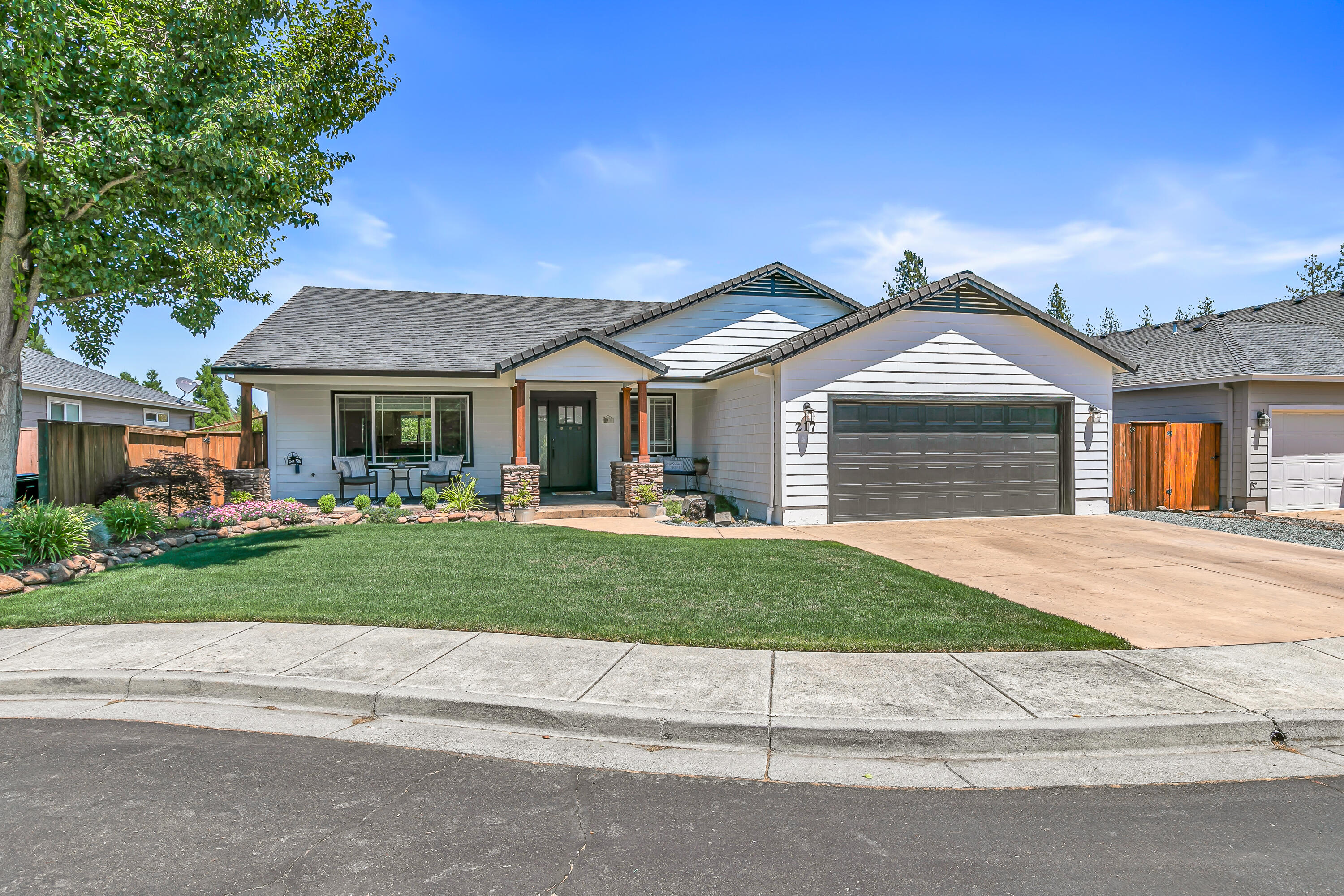 Oakview Village - Residential