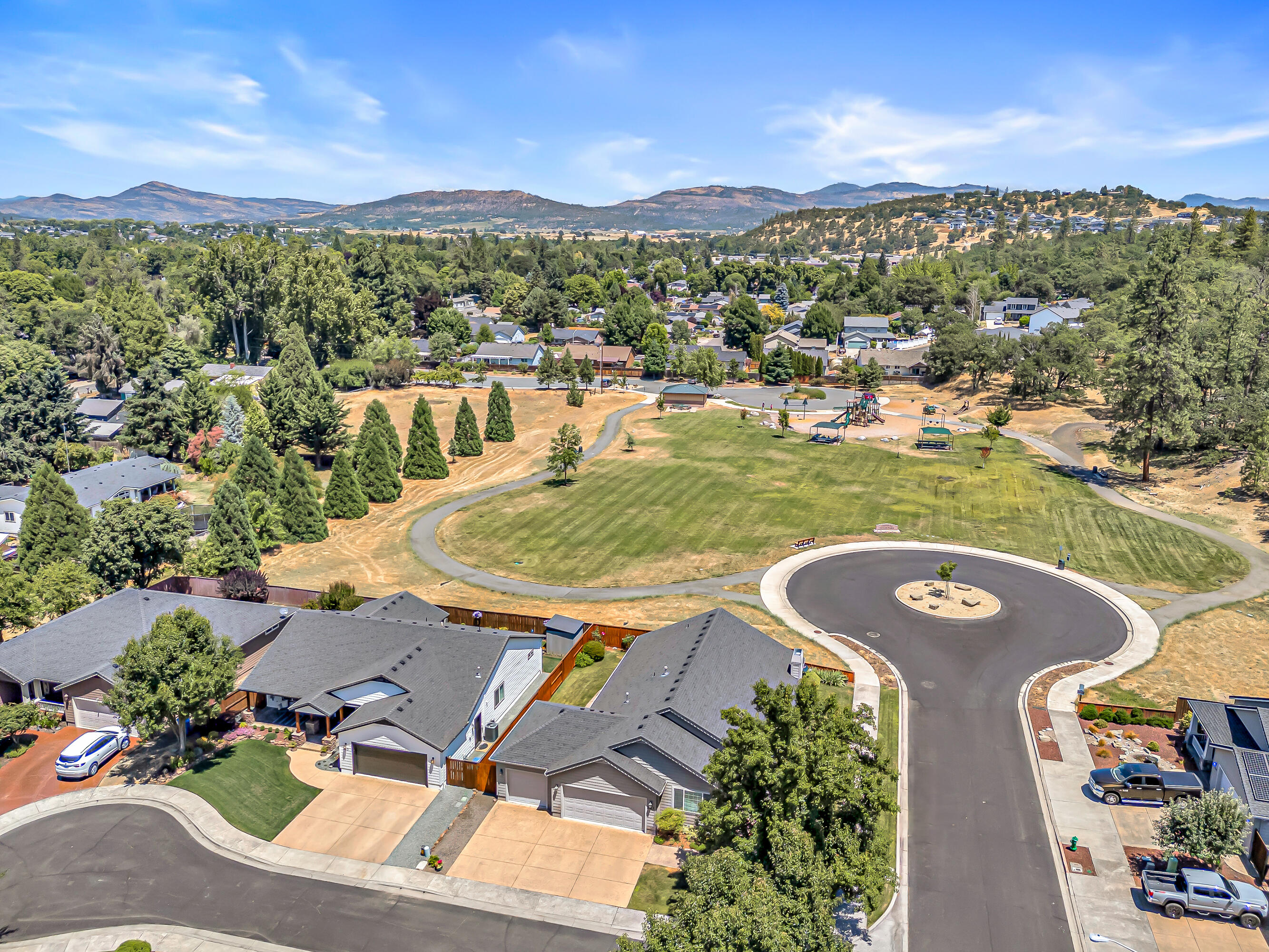 Oakview Village - Residential