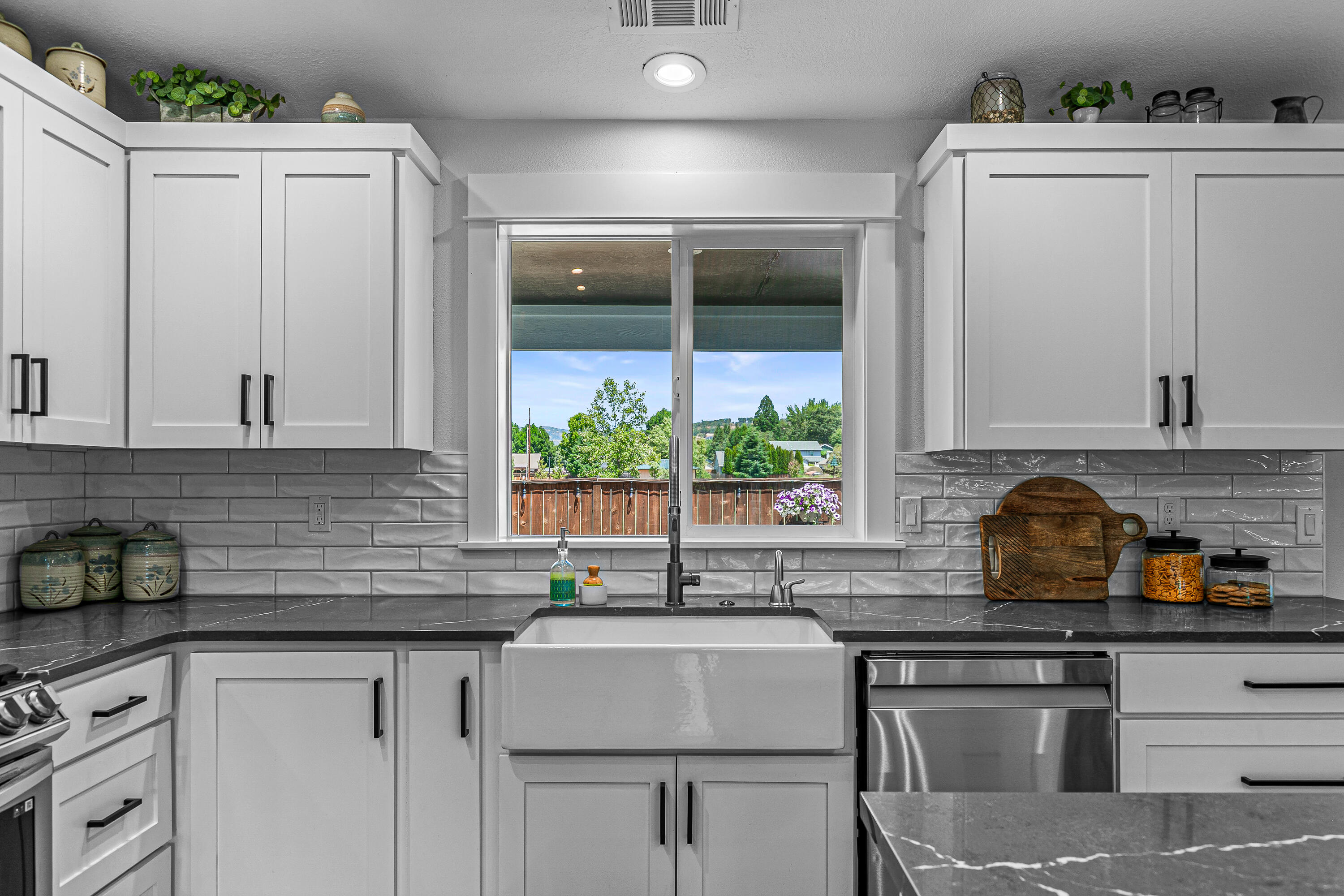 Oakview Village - Residential