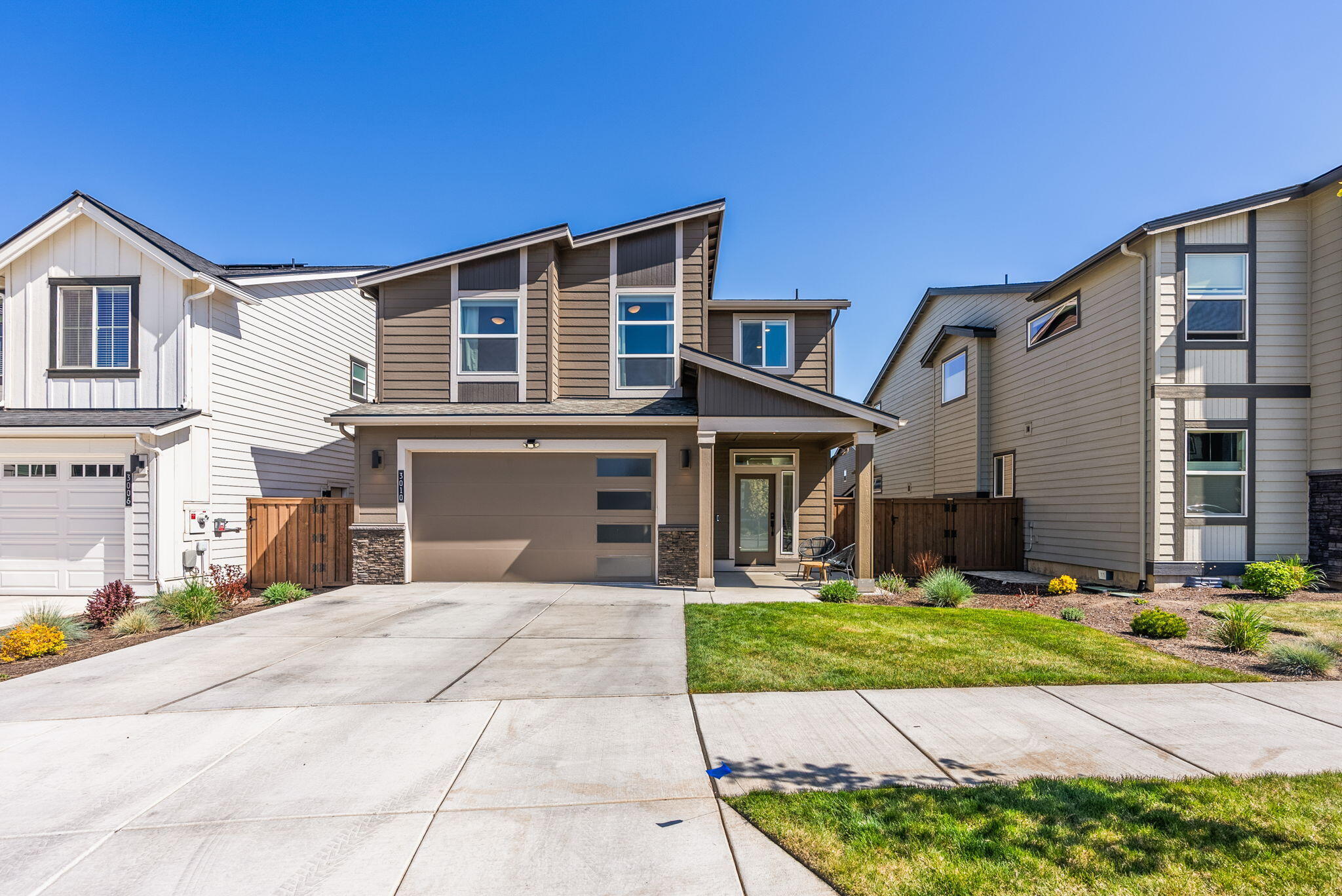 3010 NE Red Jasper Place