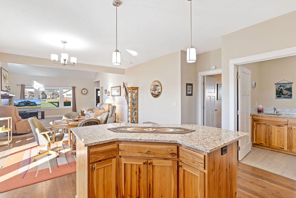 Ironhorse - Residential