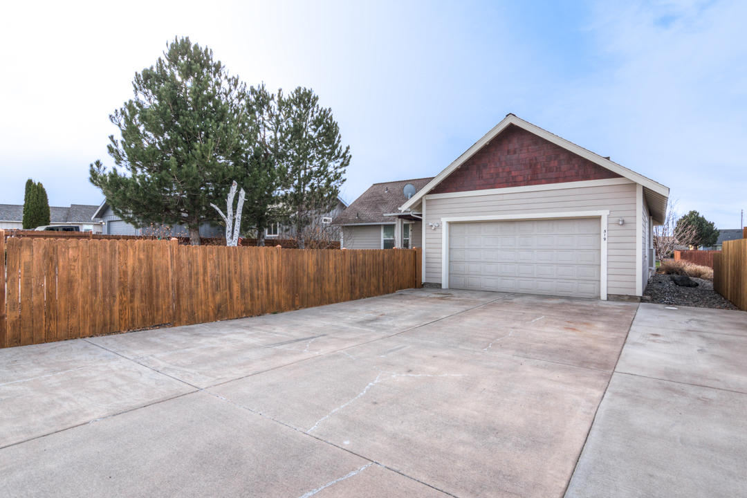 Martins Commons - Residential