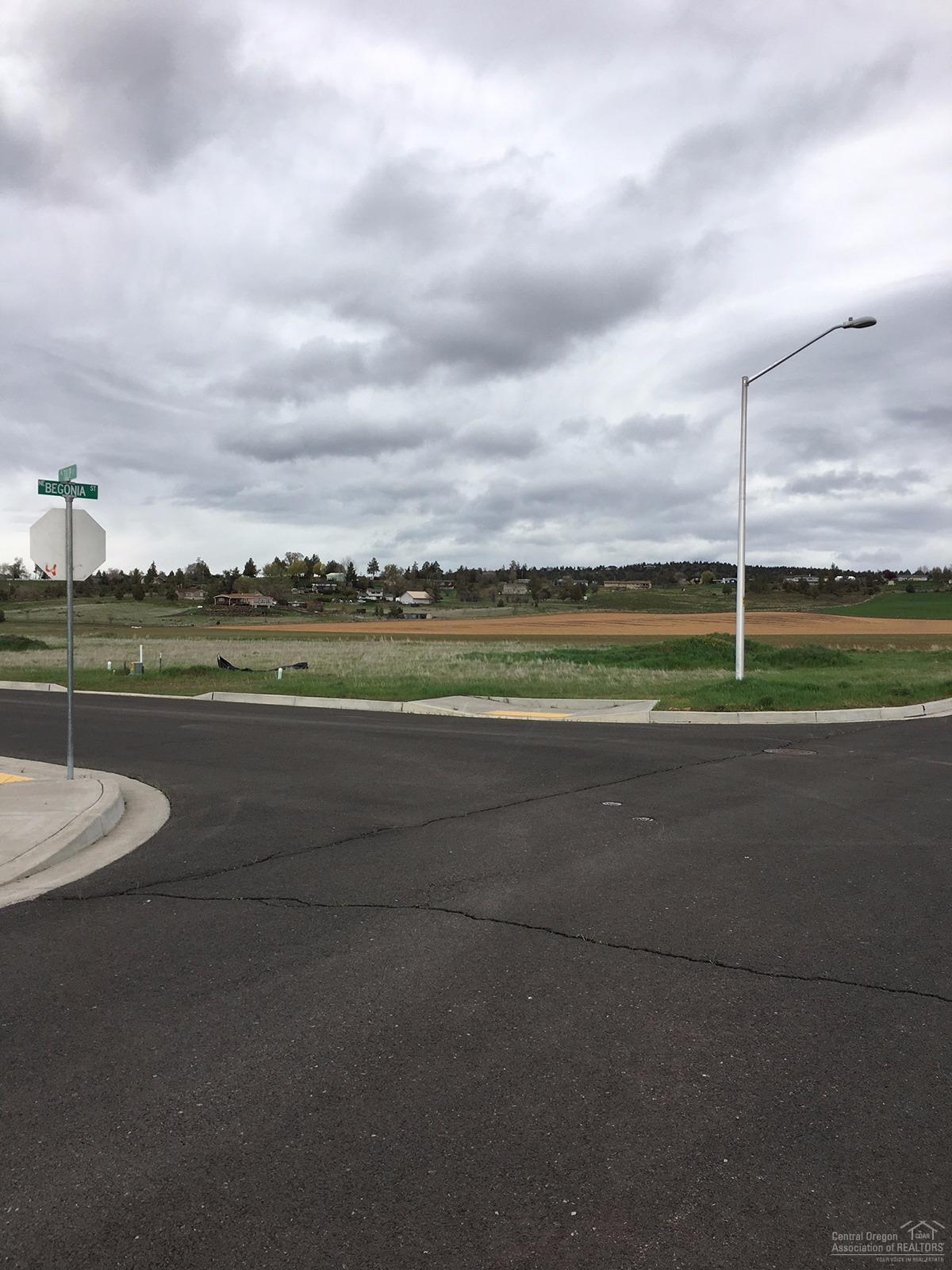 Oak Terrace Estates - Land