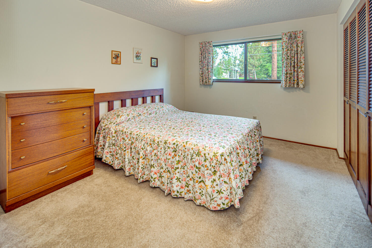 Ravenwood - Residential