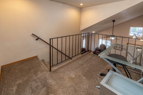 Tiny photo for 3023 NE Lansing Court, Bend, OR 97701 (MLS # 220212600)