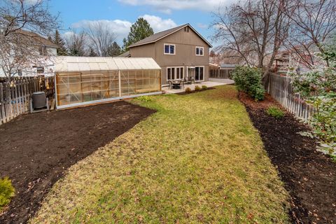 Tiny photo for 3023 NE Lansing Court, Bend, OR 97701 (MLS # 220212600)