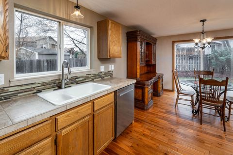 Tiny photo for 3023 NE Lansing Court, Bend, OR 97701 (MLS # 220212600)