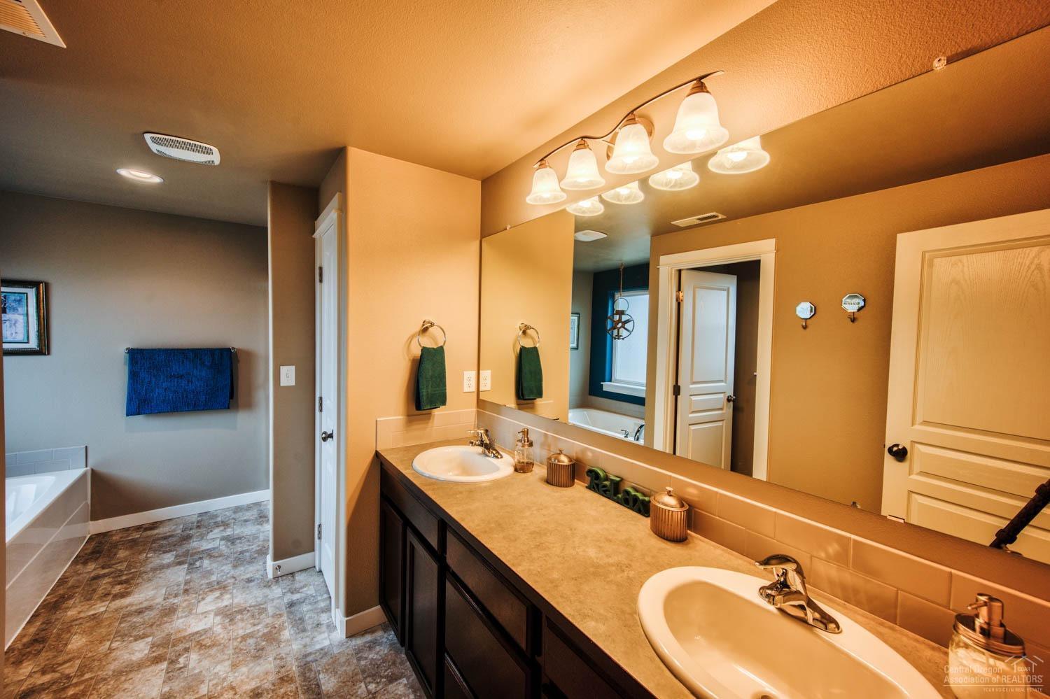 Monticello Estates - Residential