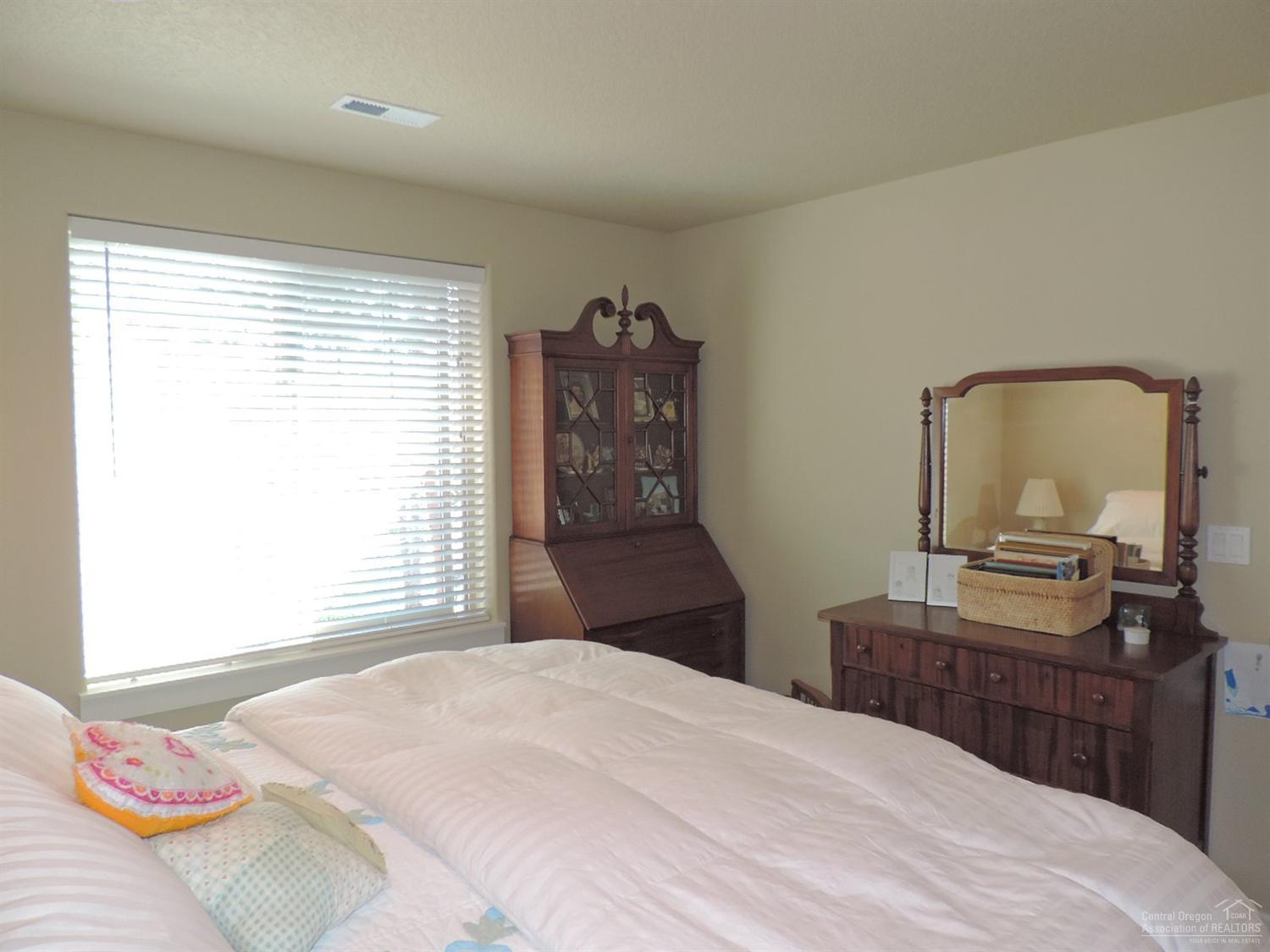 Crescent Creek - Residential