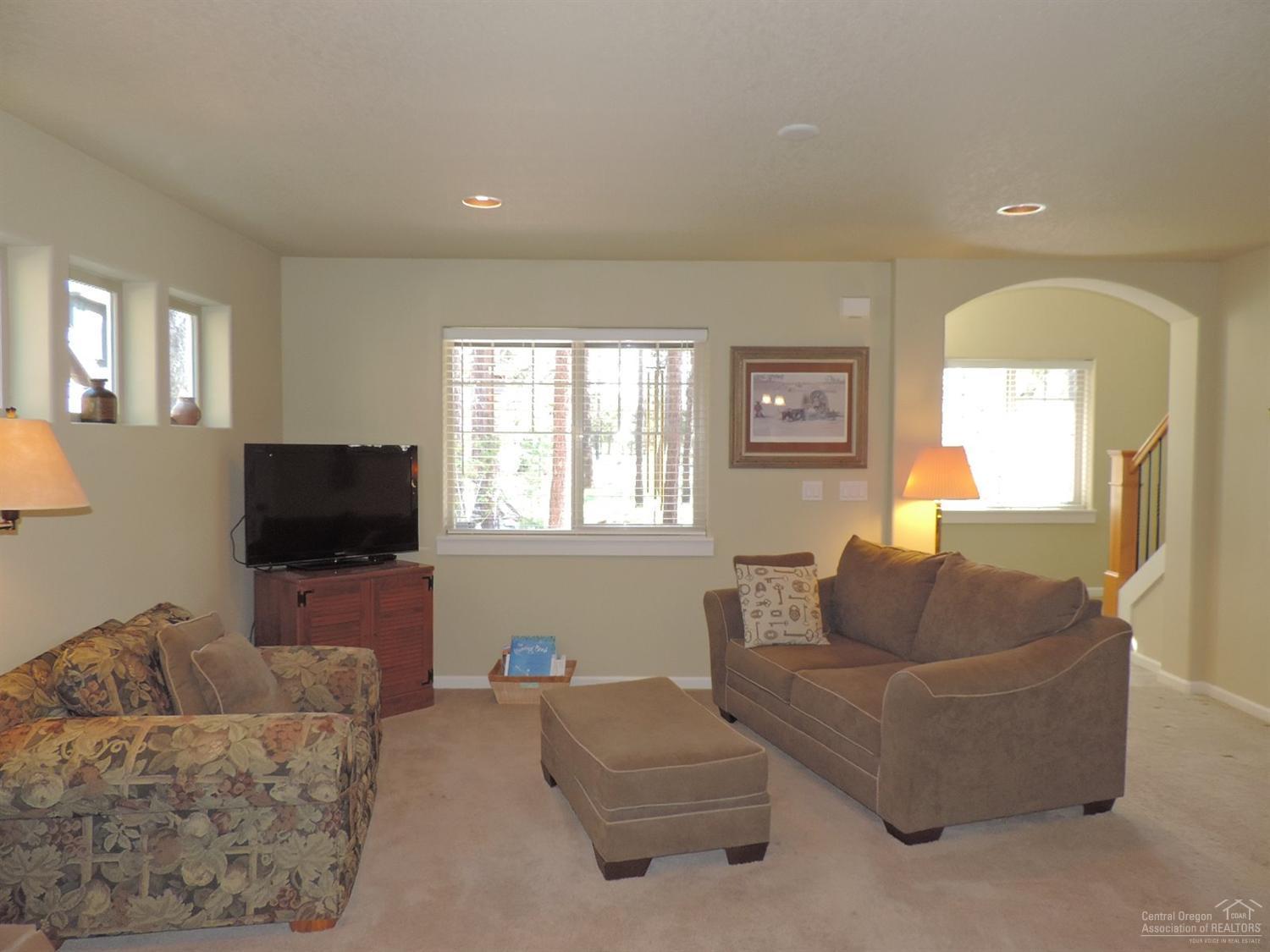 Crescent Creek - Residential