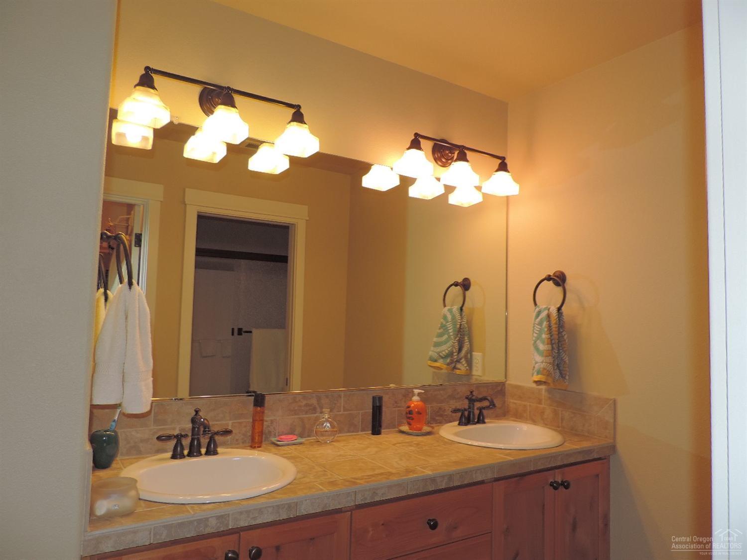 Crescent Creek - Residential