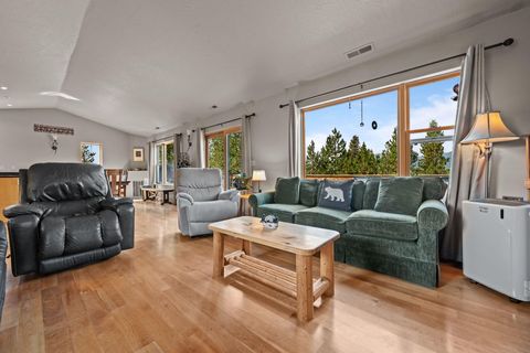 Tiny photo for 142016 Blue Sky Way, Crescent Lake, OR 97733 (MLS # 220215429)