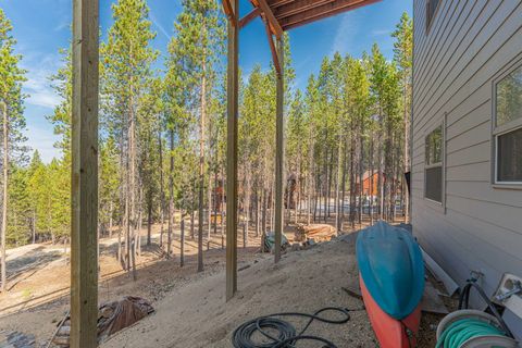 Tiny photo for 142016 Blue Sky Way, Crescent Lake, OR 97733 (MLS # 220215429)