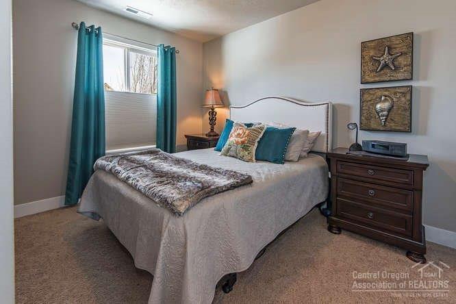 Parkway Village - Residential