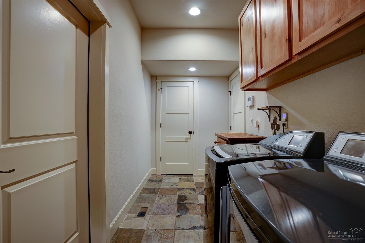 Creekside - Residential