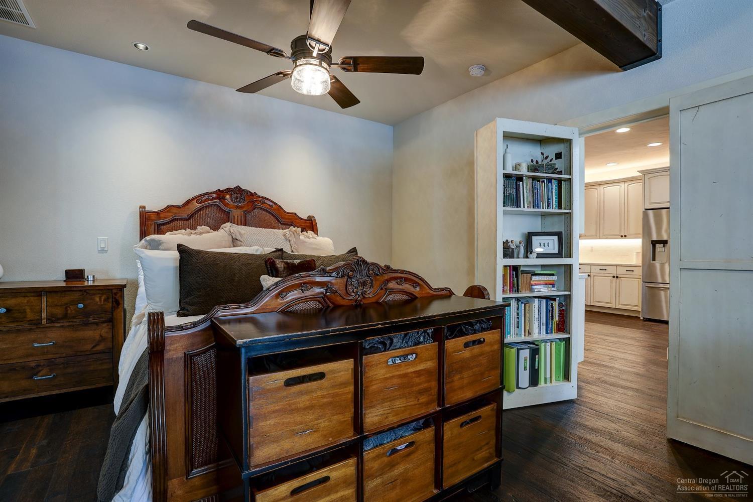 Creekside - Residential