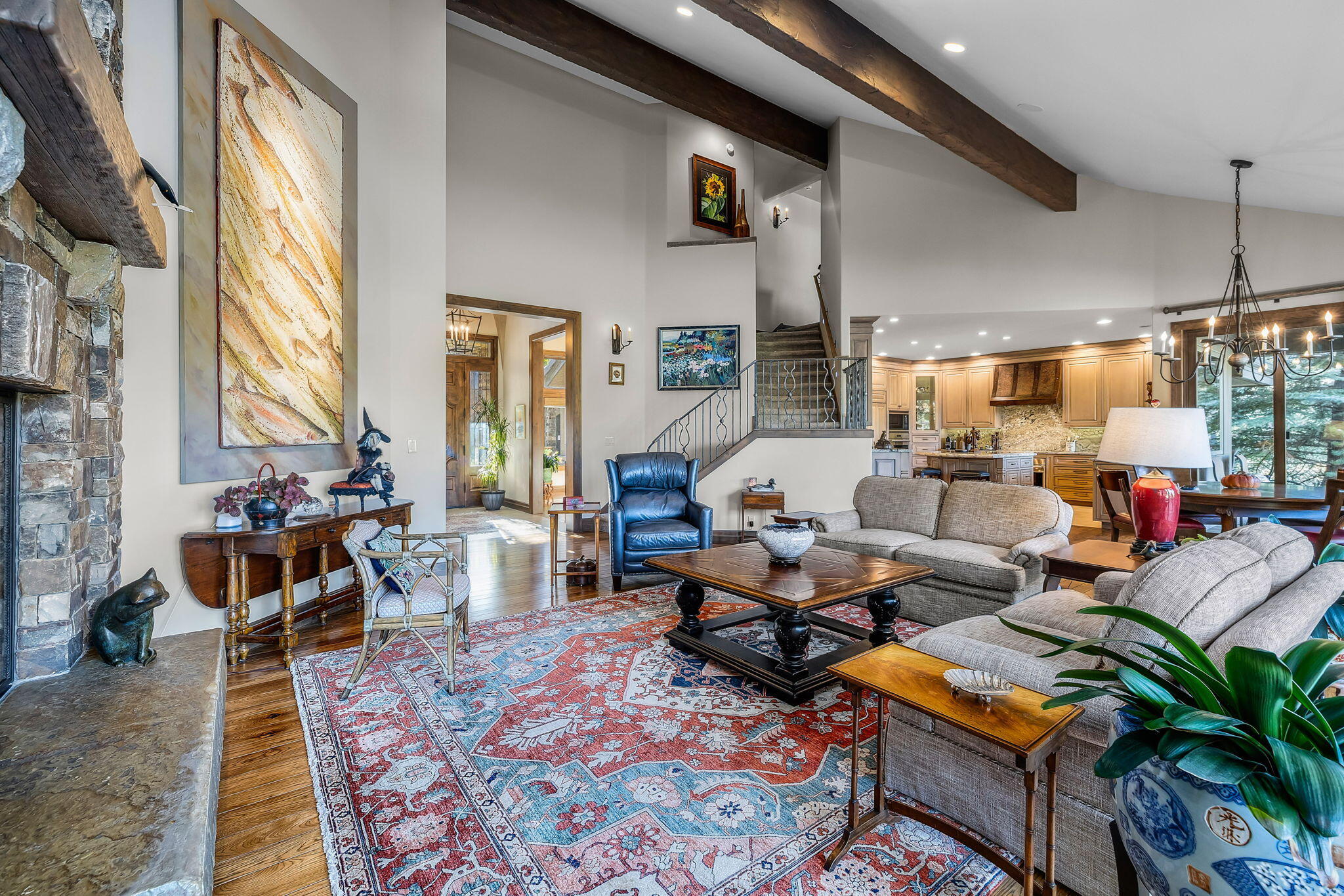 61302 Tam McArthur Loop