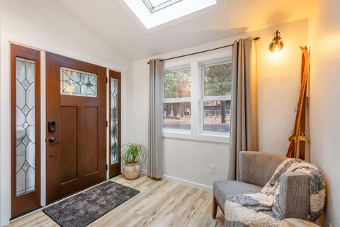 Tiny photo for 14419 Crossroads Loop, Sisters, OR 97759 (MLS # 220212556)